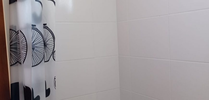 Amplio monoambiente amoblado