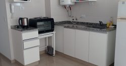 Amplio monoambiente amoblado