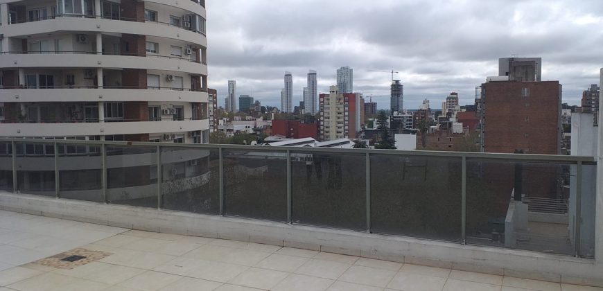 Departamento en Pichincha con parrillero