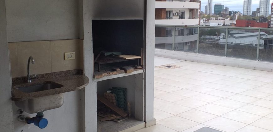 Departamento en Pichincha con parrillero