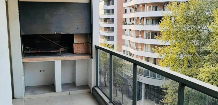 Departamento en Pichincha con parrillero