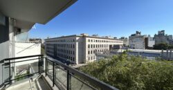 Departamento a estrenar + cochera sobre Av. Pellegrini