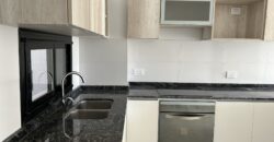 Departamento a estrenar + cochera sobre Av. Pellegrini