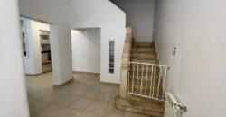 Impecable casa de 3 dormitorios con quincho