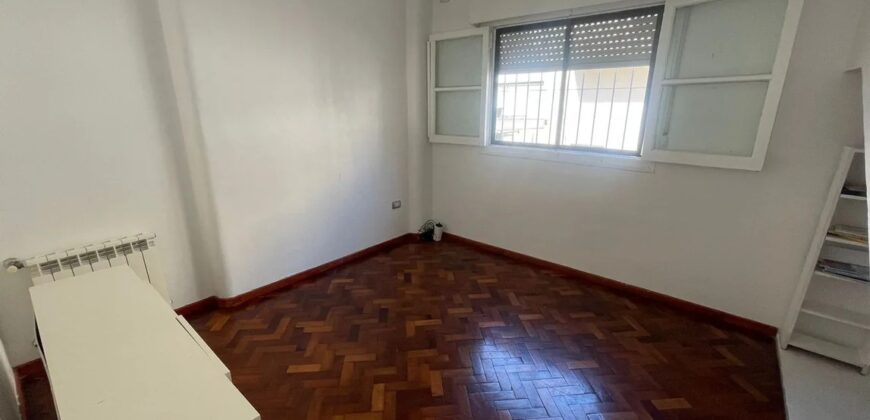 Impecable casa de 3 dormitorios con quincho