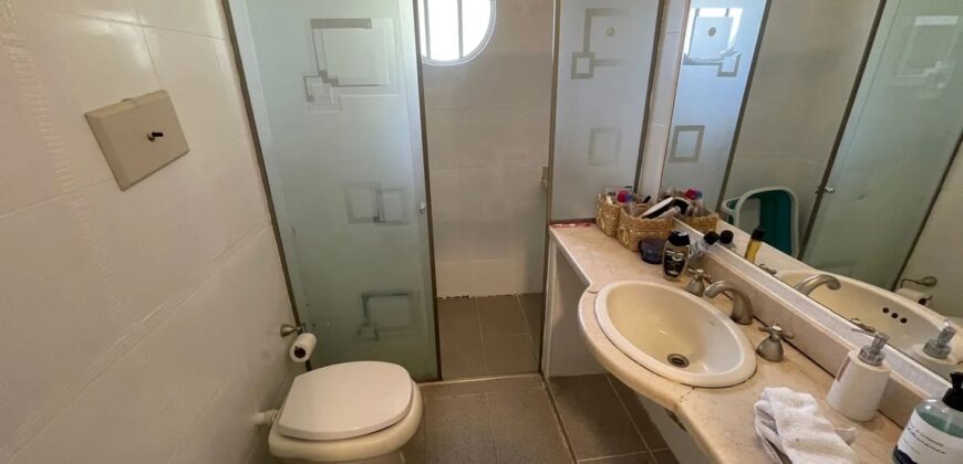 Impecable casa de 3 dormitorios con quincho