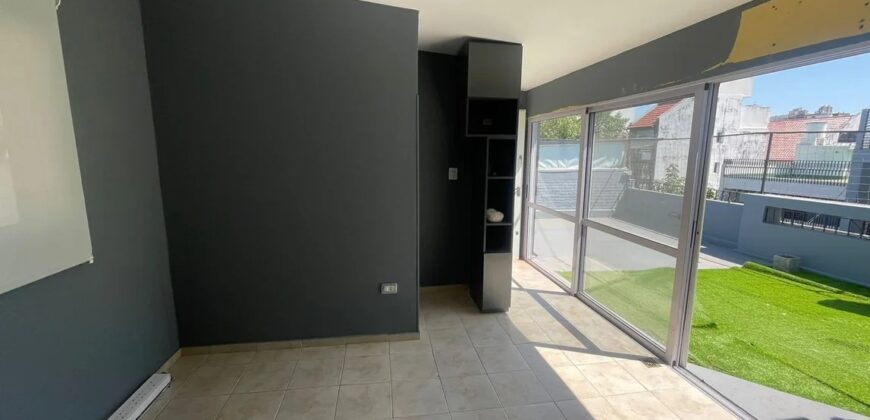 Impecable casa de 3 dormitorios con quincho