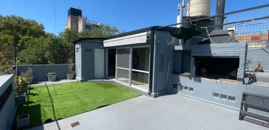 Impecable casa de 3 dormitorios con quincho