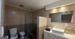 Casa en Abasto, PB + PA + Local