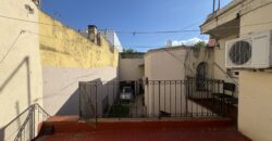 Casa en Abasto, PB + PA + Local