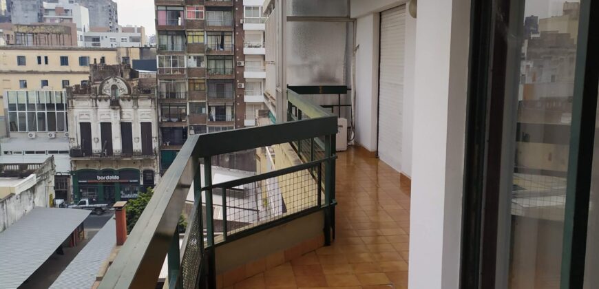 Depto con cochera en Barrio Martin