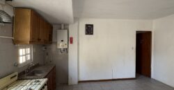 Oportunidad: casa de pasillo en Arroyito
