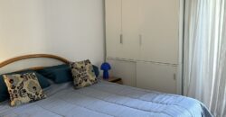 Departamento con amplia terraza en Arroyito