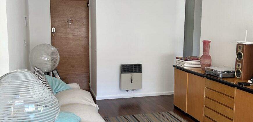 Departamento con amplia terraza en Arroyito