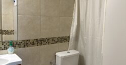 Departamento con amplia terraza en Arroyito