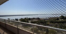 Imponente departamento con vista franca al río