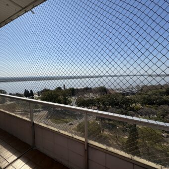 Imponente departamento con vista franca al río