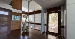 Imponente departamento con vista franca al río