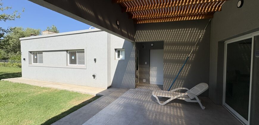 Casa en Roldán a precio sub costo